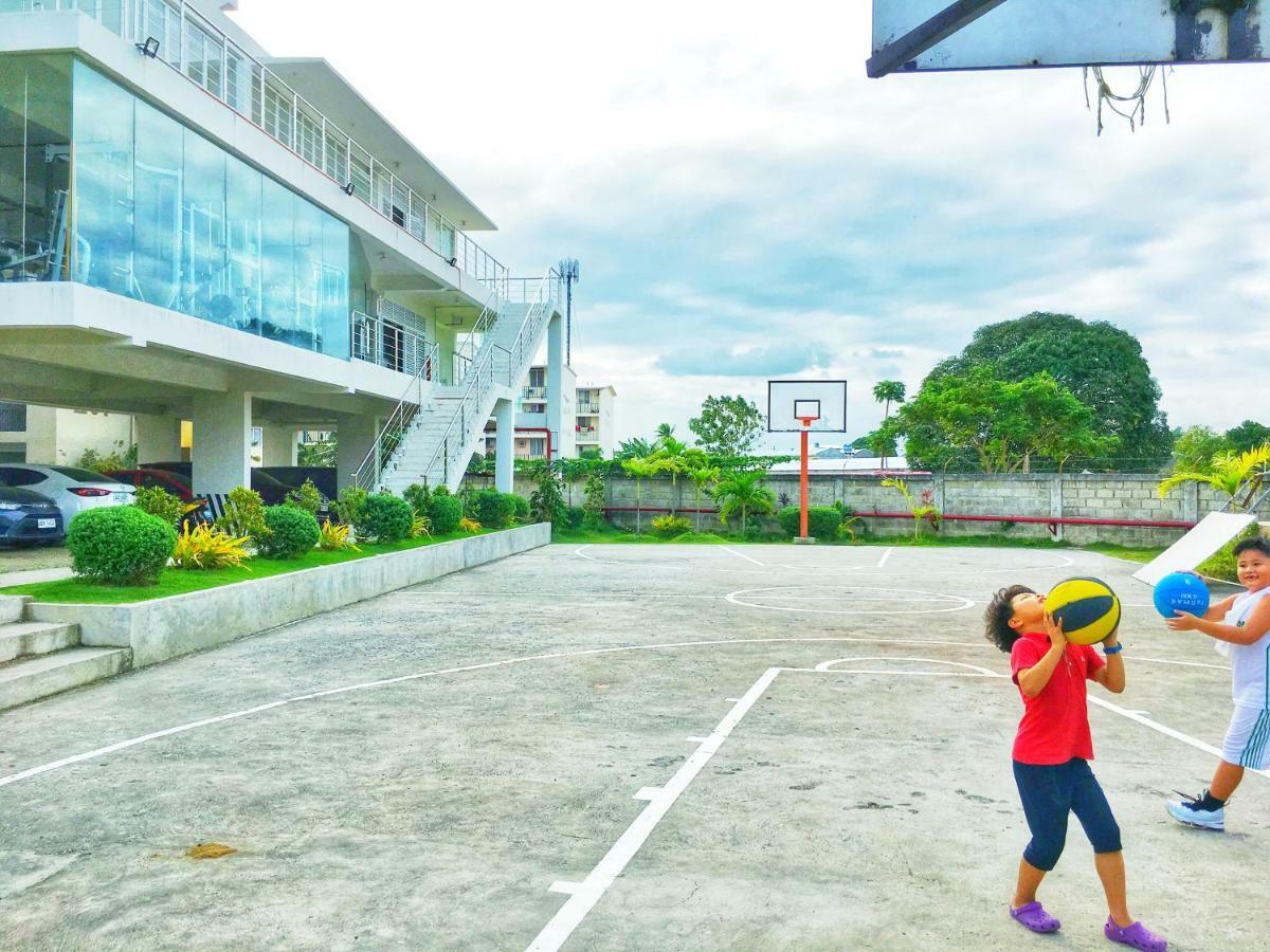 Saekyung Village One Lapu-Lapu City Exteriör bild